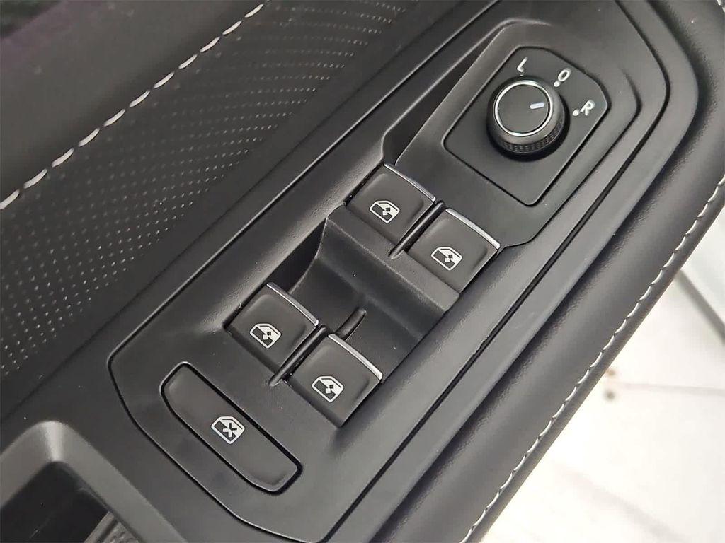 new 2026 Volkswagen Atlas Cross Sport car, priced at $54,563