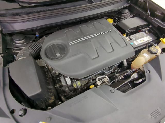 used 2019 Jeep Cherokee car, priced at $18,136