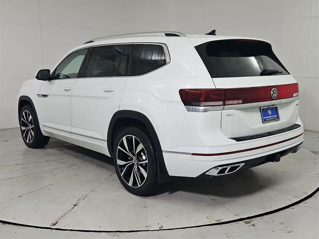 new 2026 Volkswagen Atlas car, priced at $58,804