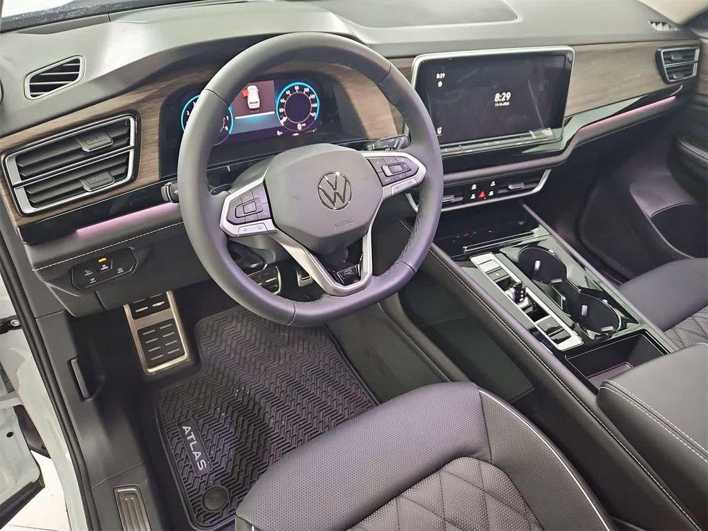 new 2026 Volkswagen Atlas car, priced at $58,804