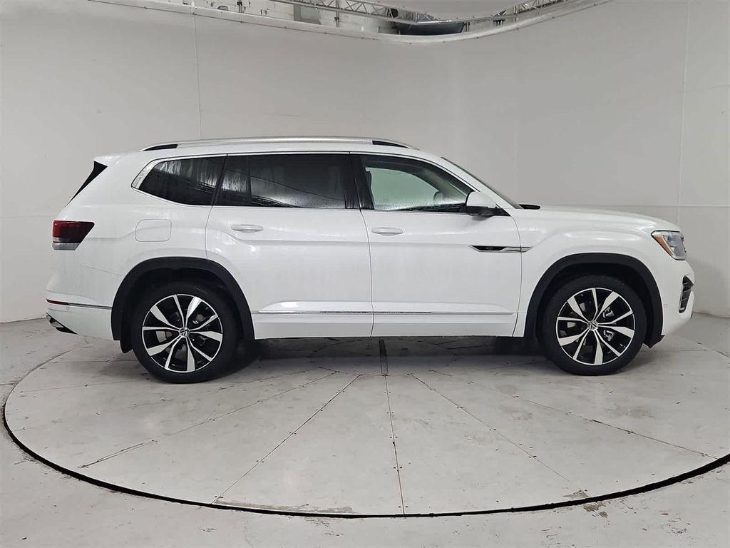 new 2026 Volkswagen Atlas car, priced at $58,804