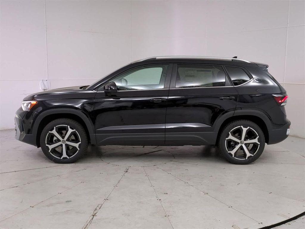 new 2025 Volkswagen Taos car, priced at $37,051