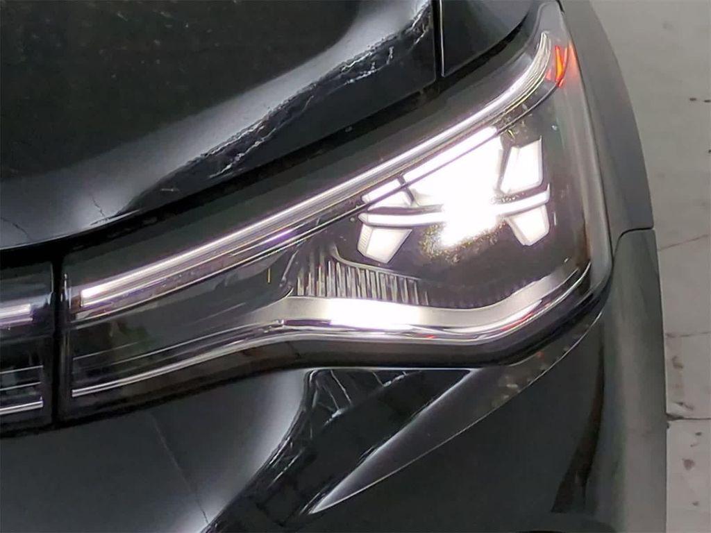 new 2025 Volkswagen Taos car, priced at $37,051