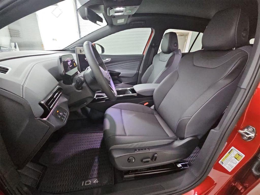 new 2025 Volkswagen ID.4 car, priced at $60,321
