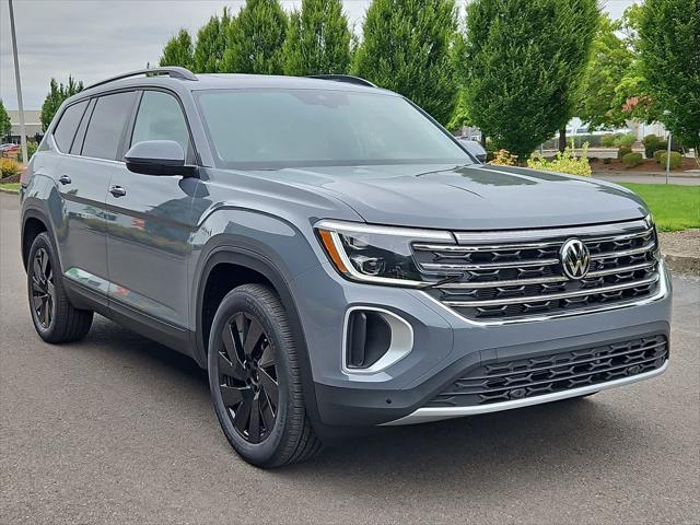 new 2025 Volkswagen Atlas car, priced at $49,160