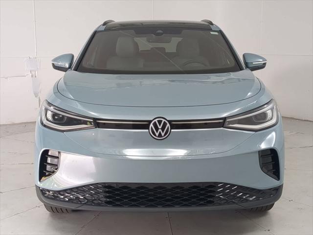 new 2025 Volkswagen ID.4 car, priced at $56,666