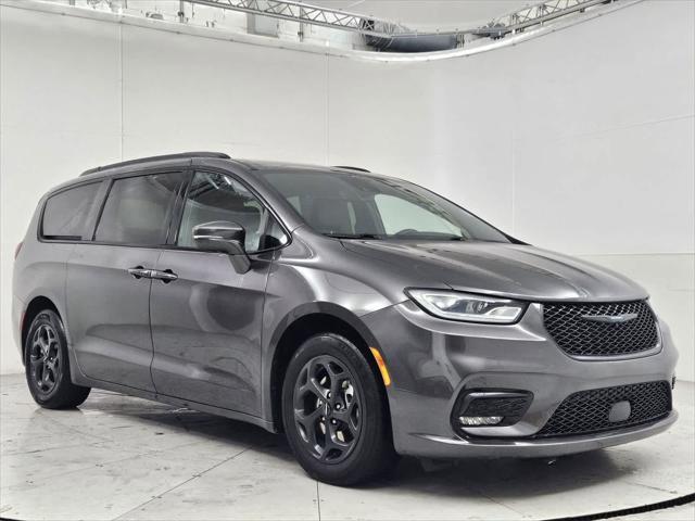 used 2021 Chrysler Pacifica Hybrid car, priced at $28,777