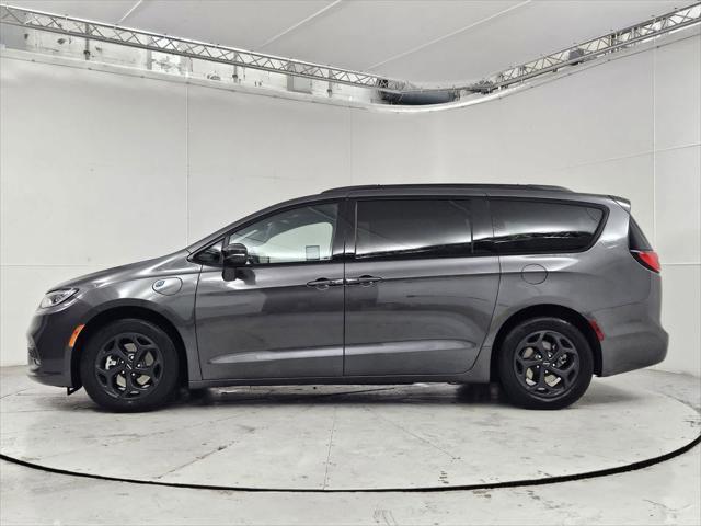 used 2021 Chrysler Pacifica Hybrid car, priced at $28,777