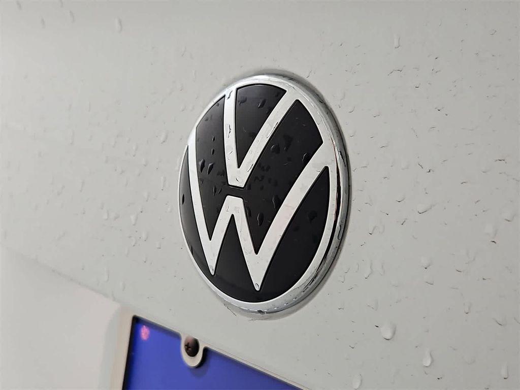 used 2024 Volkswagen Jetta car, priced at $23,320