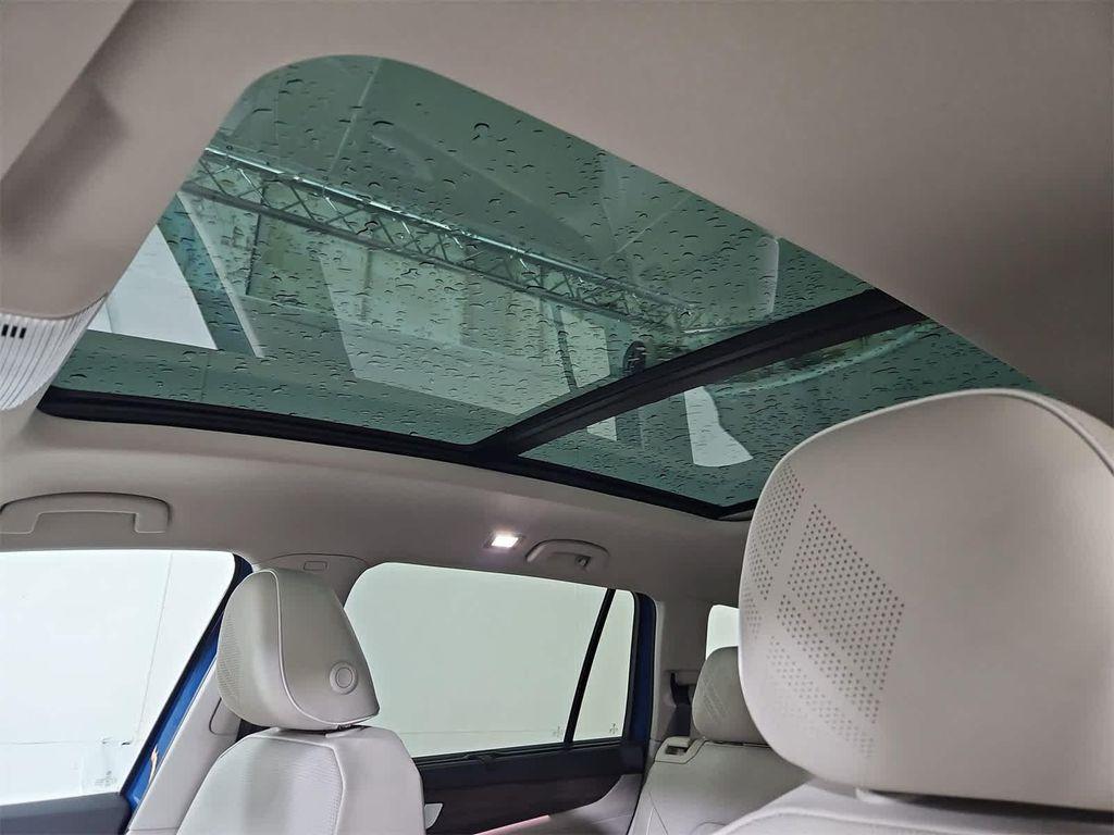 new 2026 Volkswagen Atlas car, priced at $58,349