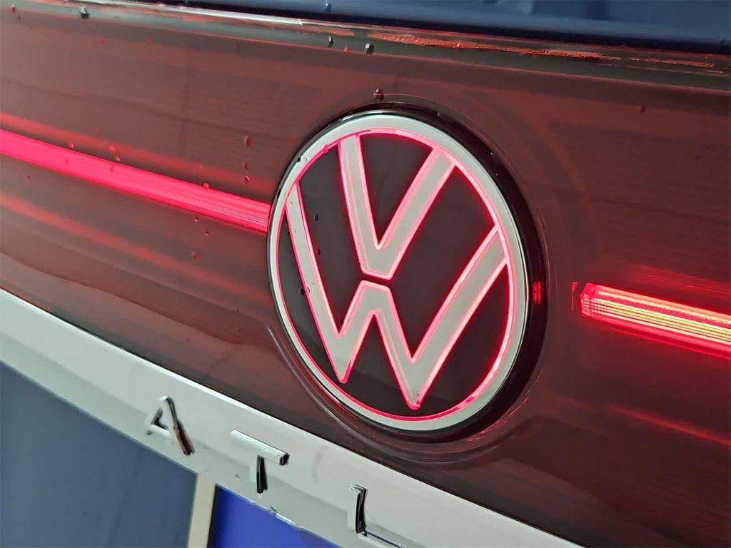 new 2026 Volkswagen Atlas car, priced at $58,349