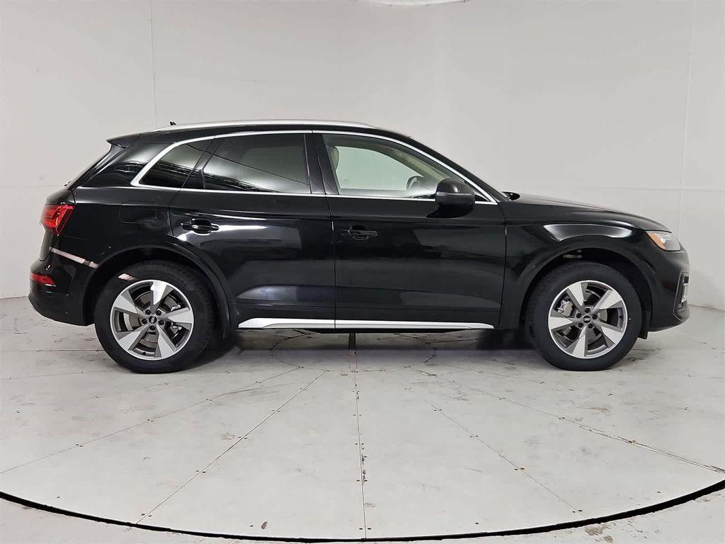 used 2022 Audi Q5 car, priced at $26,119