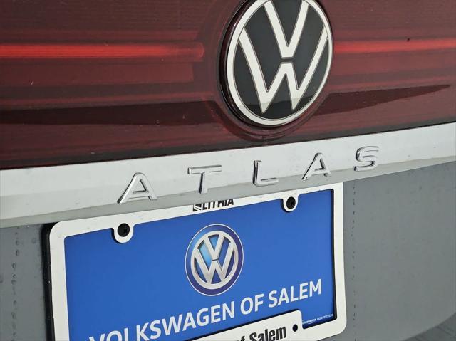 new 2025 Volkswagen Atlas car, priced at $56,524