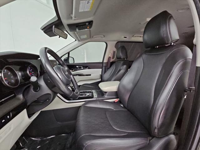 used 2022 Kia Carnival car, priced at $28,650