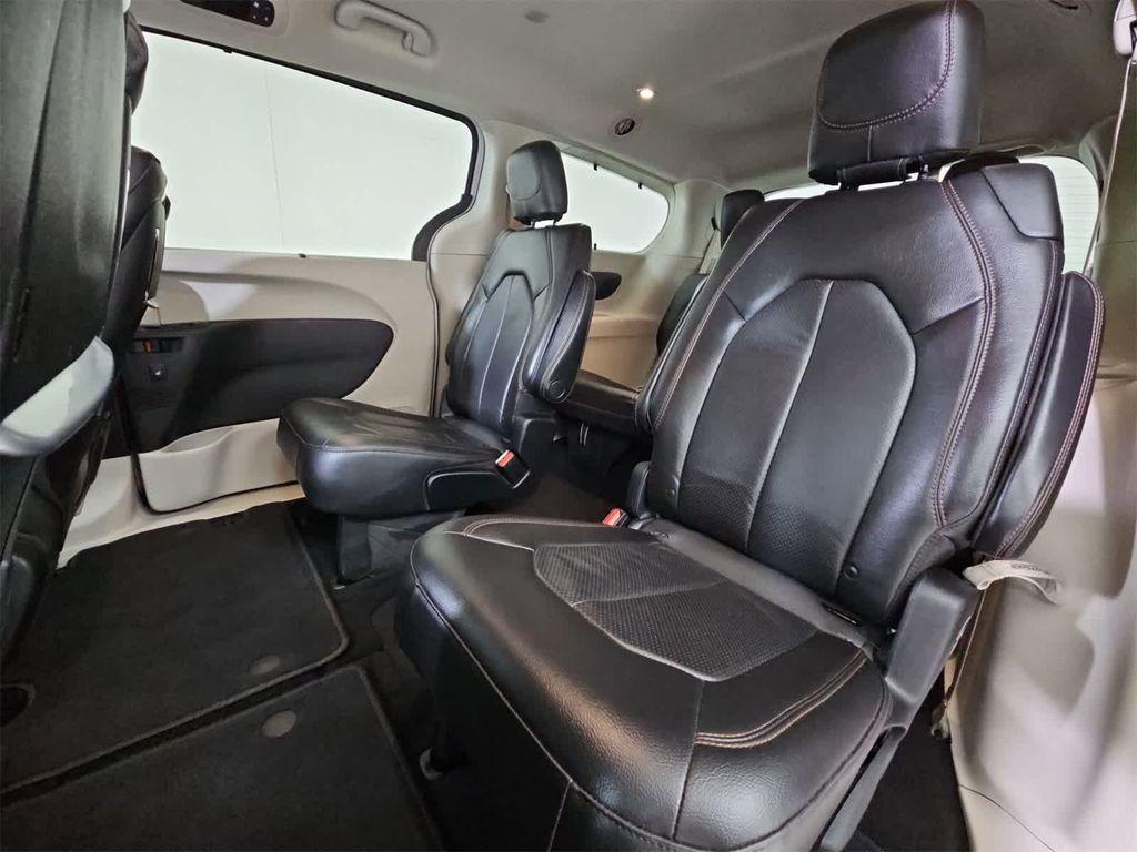 used 2020 Chrysler Pacifica car, priced at $24,867