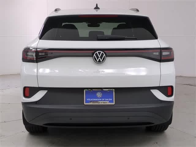 new 2024 Volkswagen ID.4 car, priced at $33,125