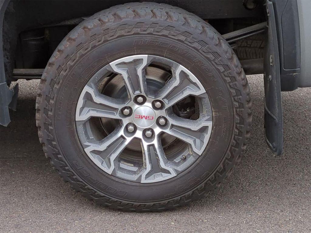 used 2023 GMC Sierra 1500 car, priced at $36,055
