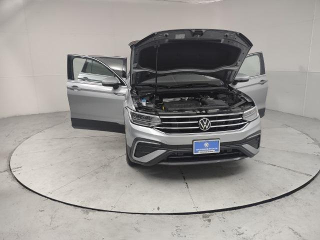 new 2024 Volkswagen Tiguan car, priced at $32,136