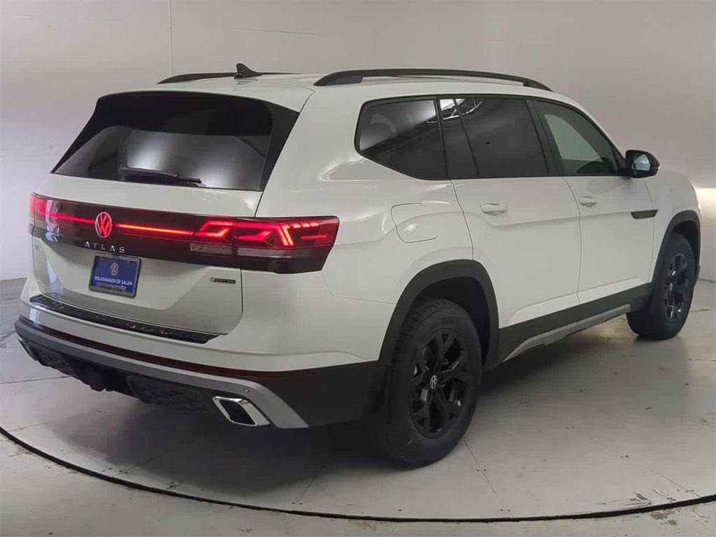 new 2025 Volkswagen Atlas car, priced at $49,354