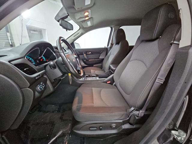 used 2015 Chevrolet Traverse car, priced at $8,174