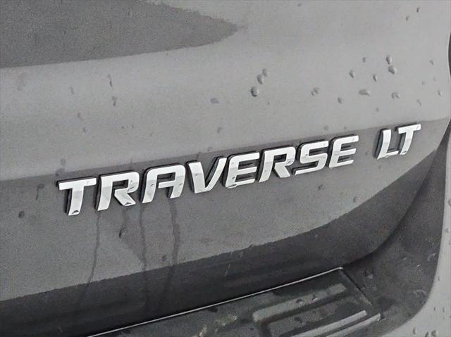 used 2015 Chevrolet Traverse car, priced at $8,174