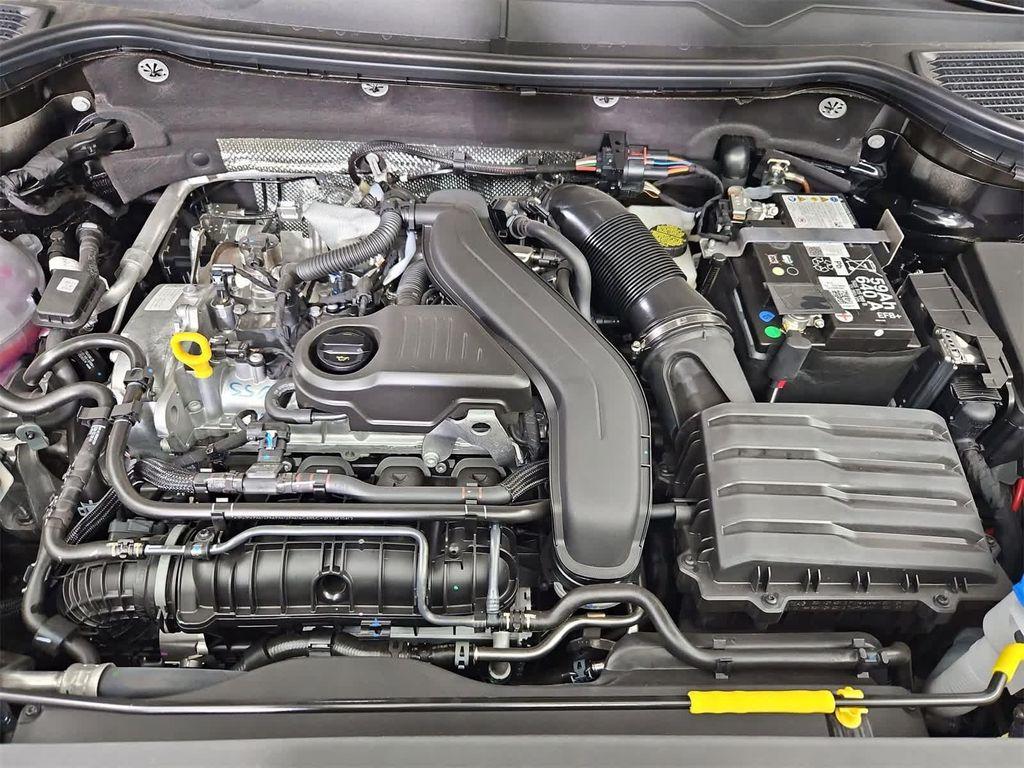new 2025 Volkswagen Taos car, priced at $33,151