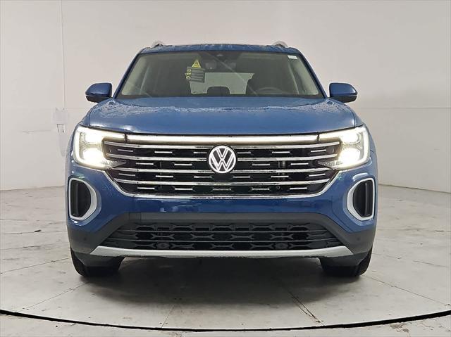 new 2025 Volkswagen Atlas car, priced at $51,534