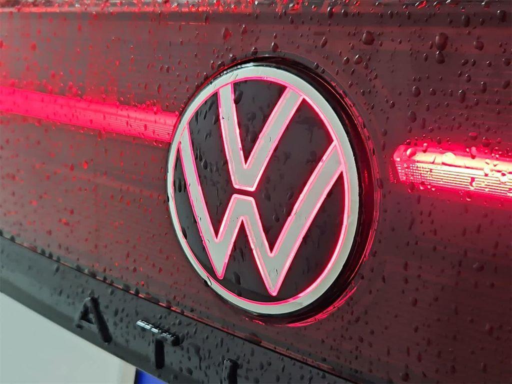 new 2025 Volkswagen Atlas Cross Sport car