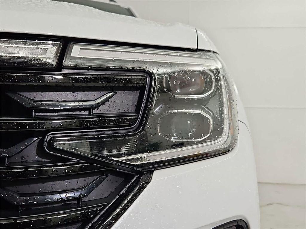 new 2025 Volkswagen Atlas Cross Sport car