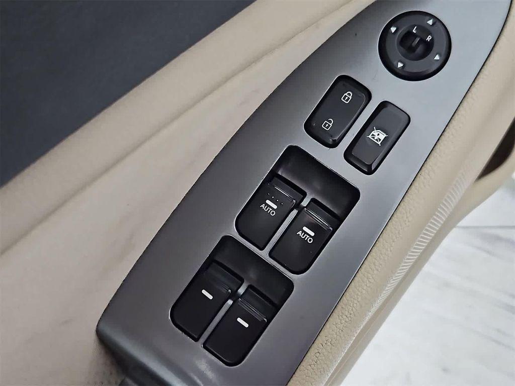 used 2013 Kia Optima Hybrid car, priced at $10,134