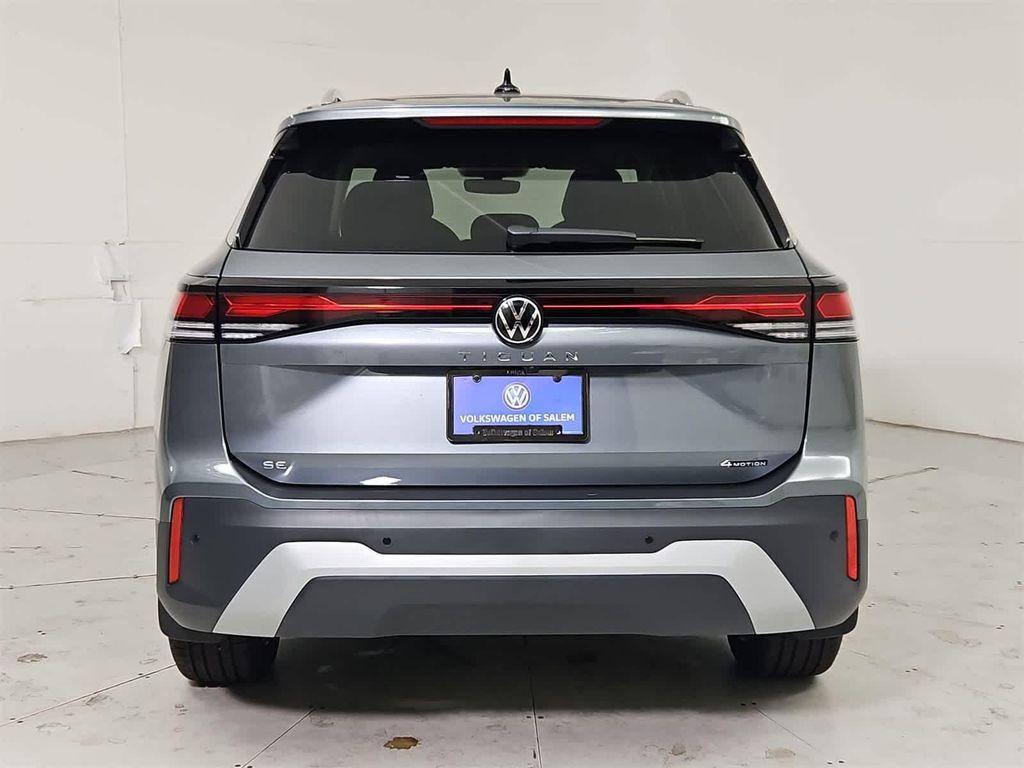 new 2025 Volkswagen Tiguan car, priced at $37,882