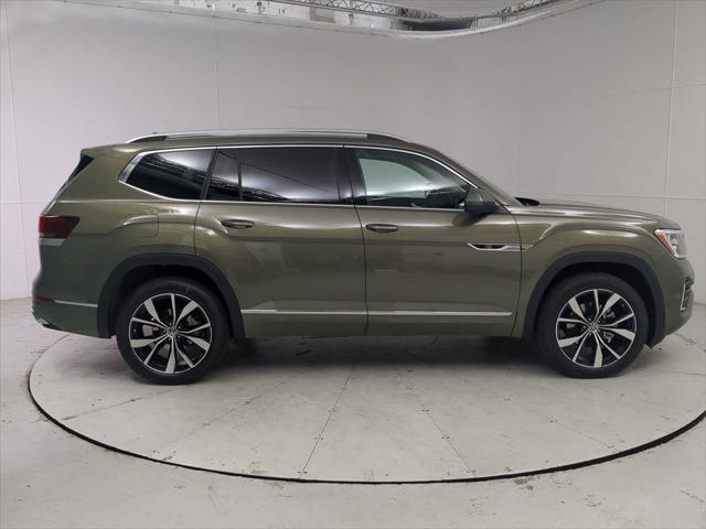 new 2025 Volkswagen Atlas car, priced at $56,539