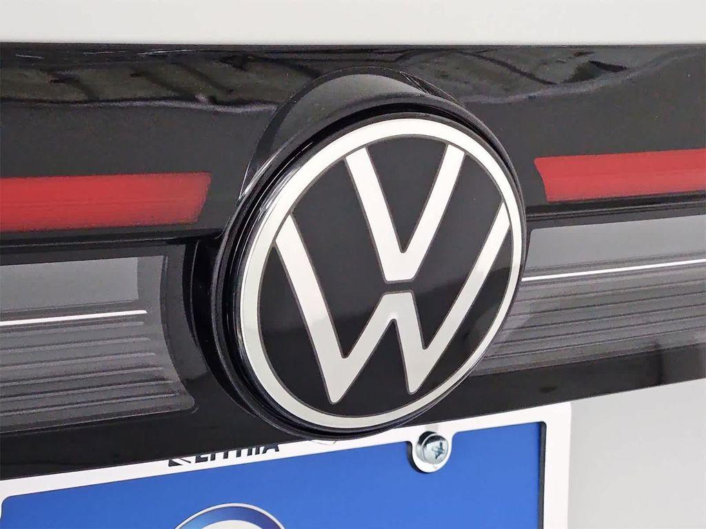 new 2025 Volkswagen Taos car, priced at $33,151