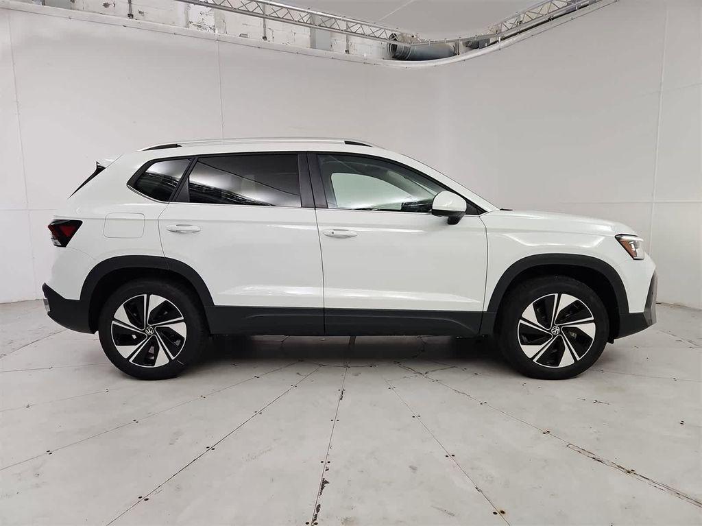 new 2025 Volkswagen Taos car, priced at $33,151