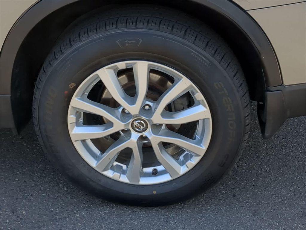 used 2019 Nissan Rogue car, priced at $14,393