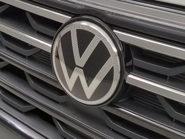 new 2025 Volkswagen Atlas car, priced at $50,899