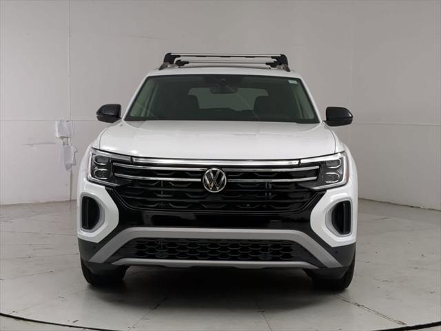 new 2025 Volkswagen Atlas car, priced at $50,899