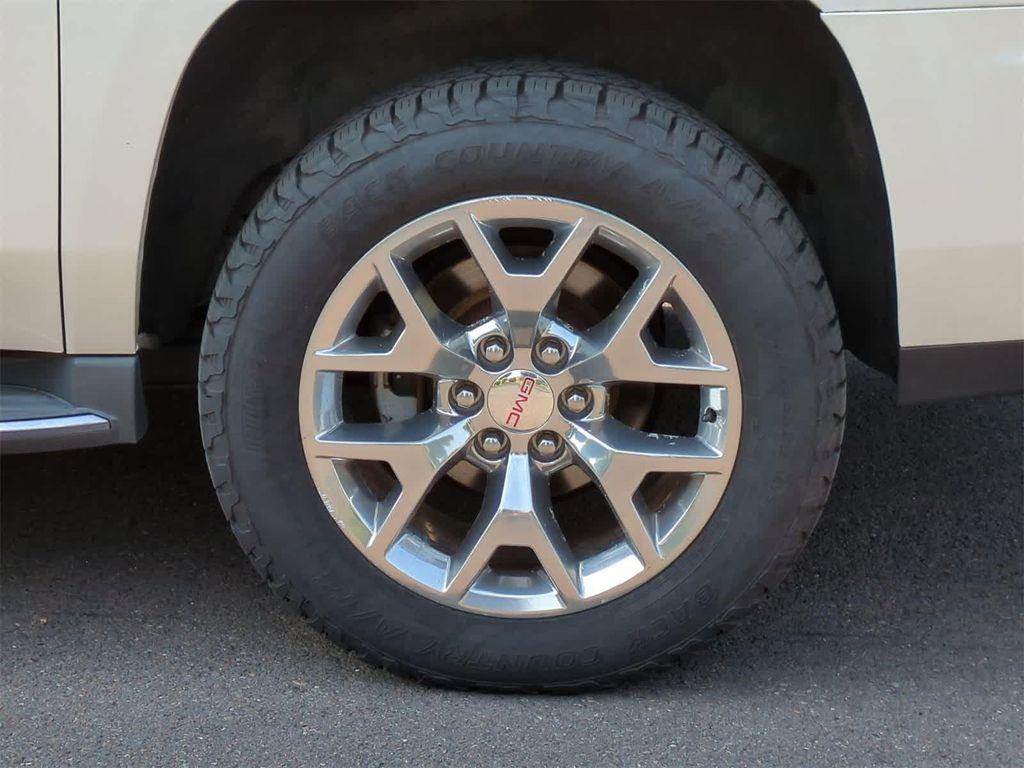 used 2015 GMC Yukon car, priced at $19,520