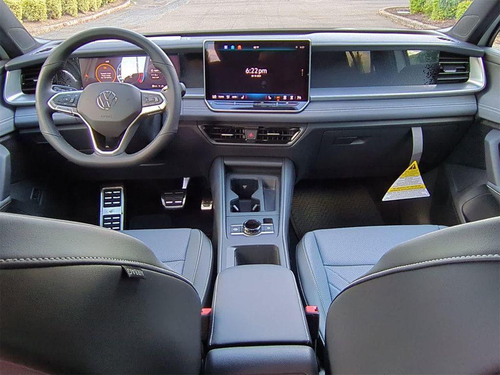 new 2025 Volkswagen Tiguan car, priced at $40,864