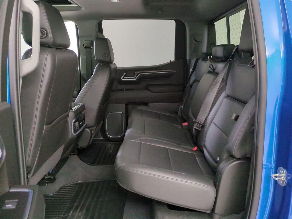 used 2022 Chevrolet Silverado 1500 car, priced at $39,926