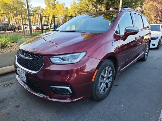 used 2021 Chrysler Pacifica car, priced at $34,998