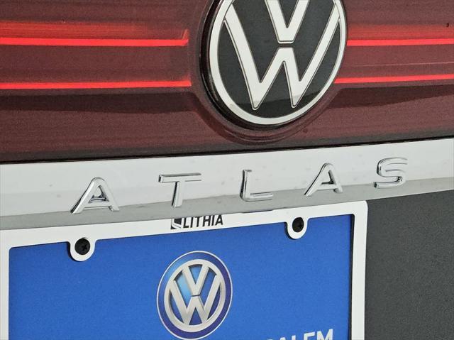 new 2025 Volkswagen Atlas car, priced at $52,229