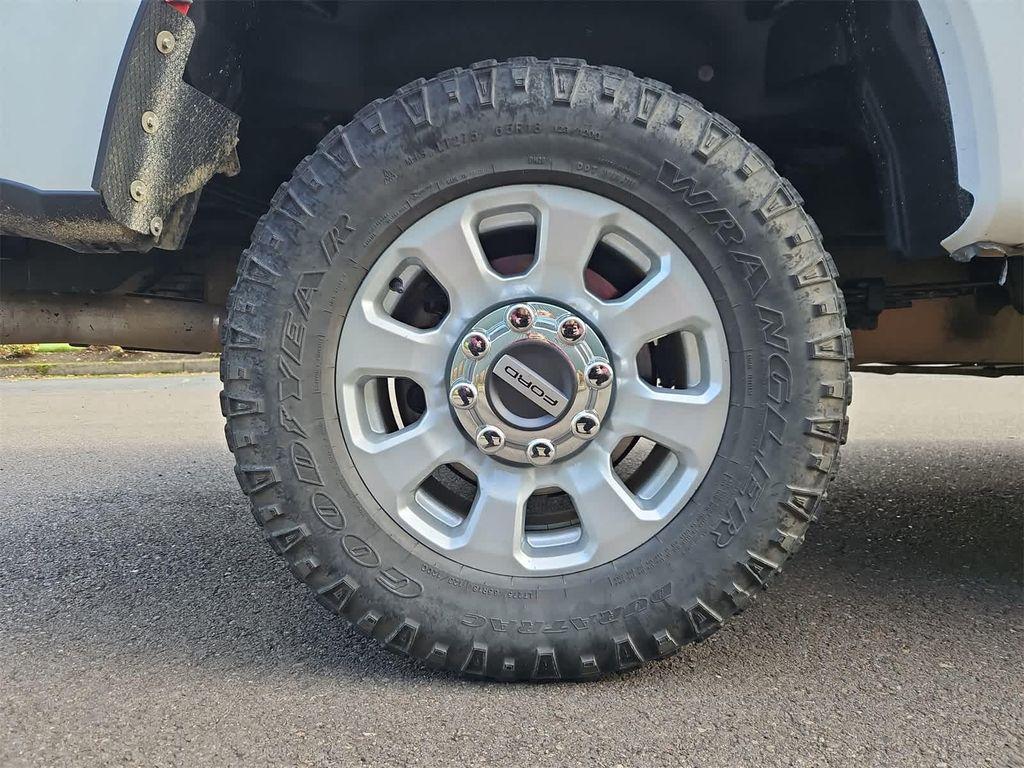 used 2024 Ford F-350 car, priced at $48,632