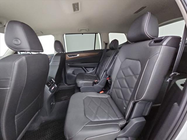 new 2025 Volkswagen Atlas car, priced at $47,482