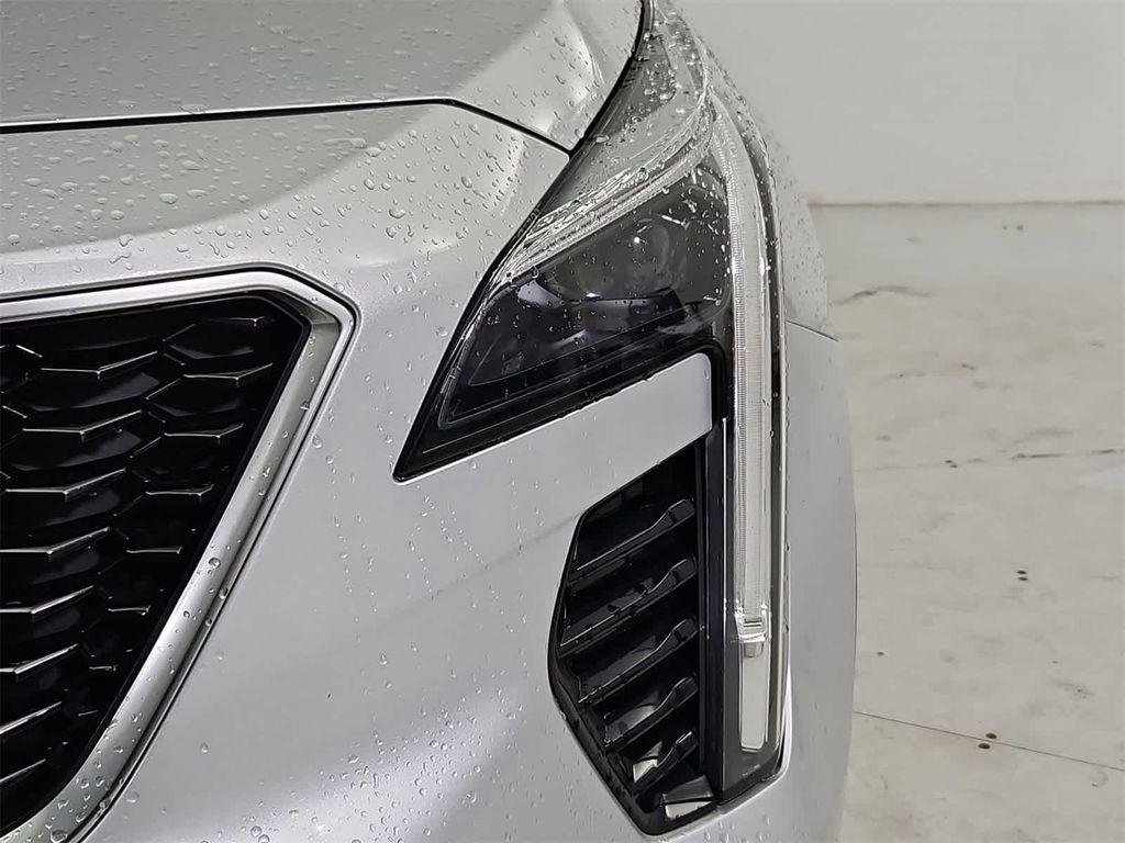 used 2021 Cadillac XT4 car, priced at $26,530