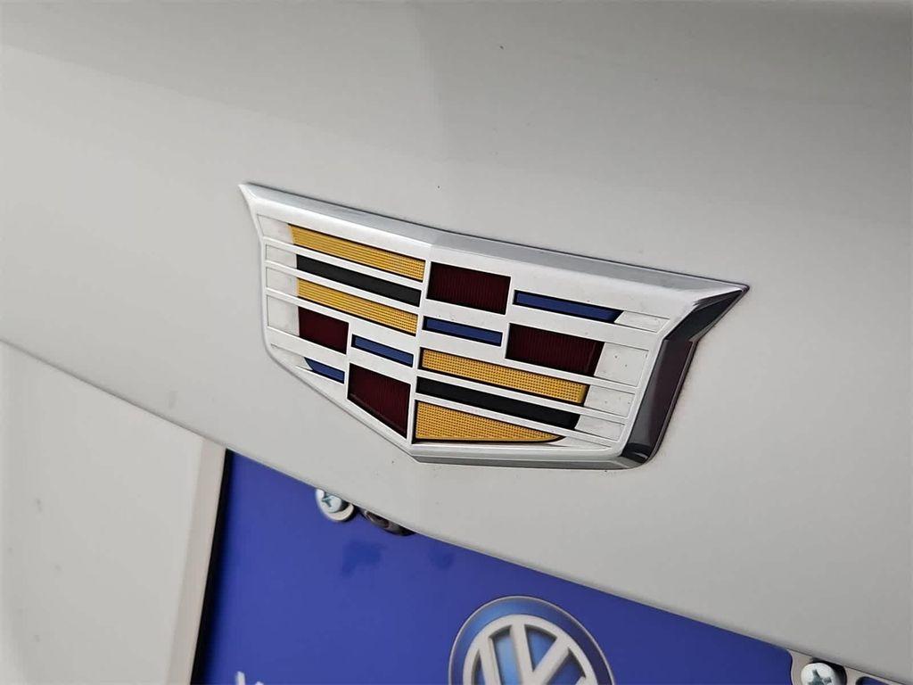 used 2021 Cadillac XT4 car, priced at $26,530