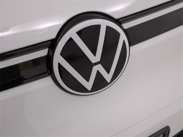 new 2024 Volkswagen ID.4 car, priced at $32,956