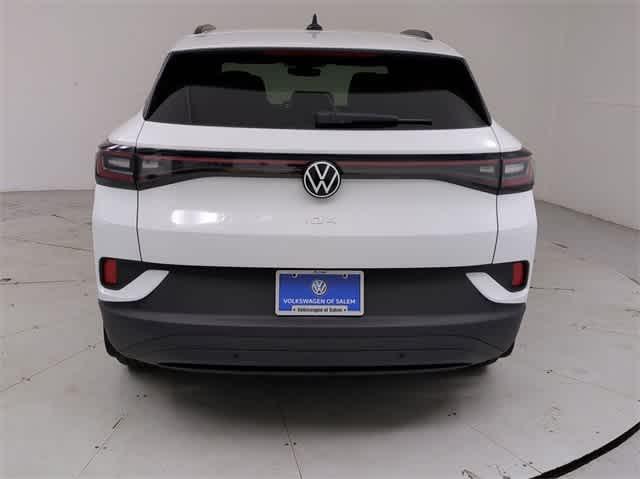 new 2024 Volkswagen ID.4 car, priced at $32,956