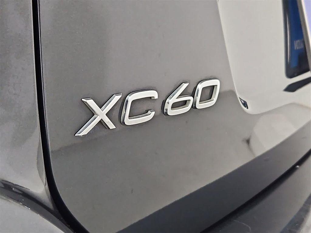 used 2015 Volvo XC60 car, priced at $9,528