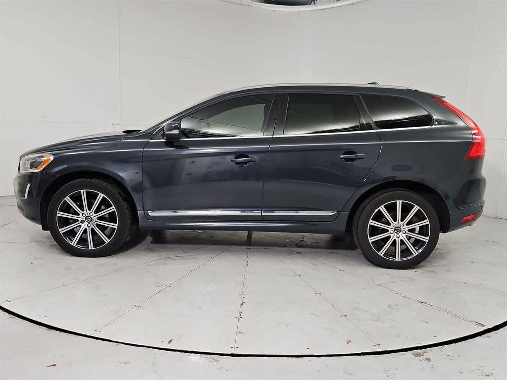 used 2015 Volvo XC60 car, priced at $9,528